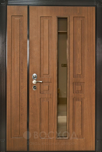 Фото стальная дверь Дверь со вставкой №25 с отделкой Винилискожа